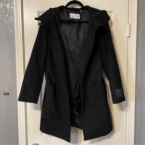 aritzia babaton coat